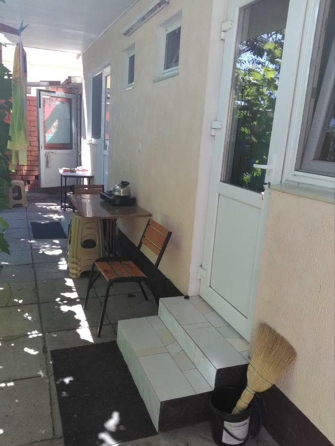 Apartments On Fedorova Odessa Exterior photo